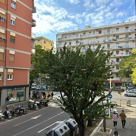 Casa Blaserna Nel Cuore Dello Shopping A Marconi E Trastevere Casa de Férias Roma
