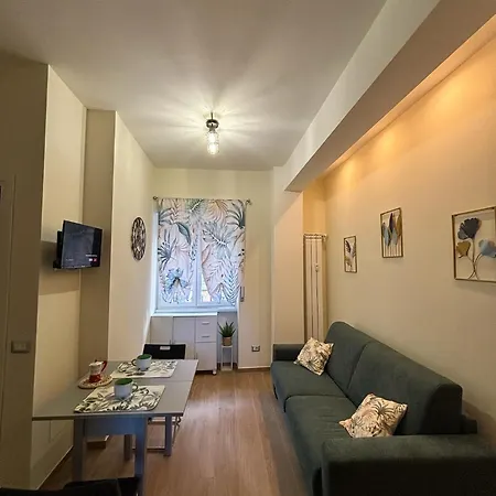 Casa Blaserna Nel Cuore Dello Shopping A Marconi E Trastevere Roma